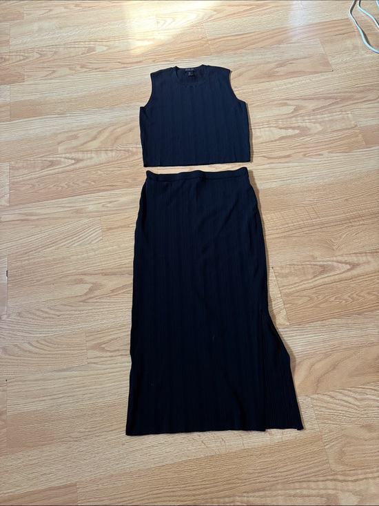 Rachel Zoe Dresses & Skirts - Rachel Zoe 2-Piece Ribbed Knit Maxi Skirt & Sleeveless Top Set Black SZ L Luxury